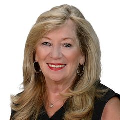 Suzy Macino