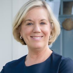 Pamela Bates