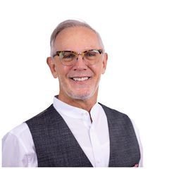Tracy Ellis