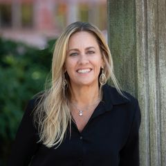 Debra Cirino
